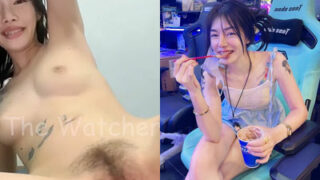 คลิปหลุด สาวเกมเมอร์ ไลฟ์ แก้ผ้าร่อนหีโชว์ เอานิ้วเขี่ยหี แหกหีให้ดูชัดๆ น่าดมมาก